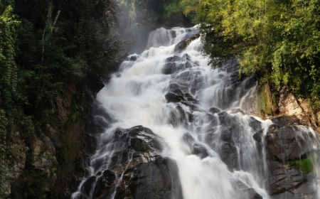 Escape the heat and find coolness: Discover 10 waterfalls in Chiang Mai for a refreshing summer getaway.