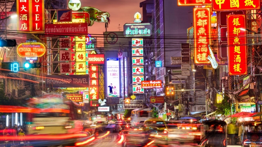 Check in at 10 must-visit spots on Rattanakosin Island in 2026: beautiful photo opportunities, easy access by MRT, celebrating Bangkok's 244th anniversary.