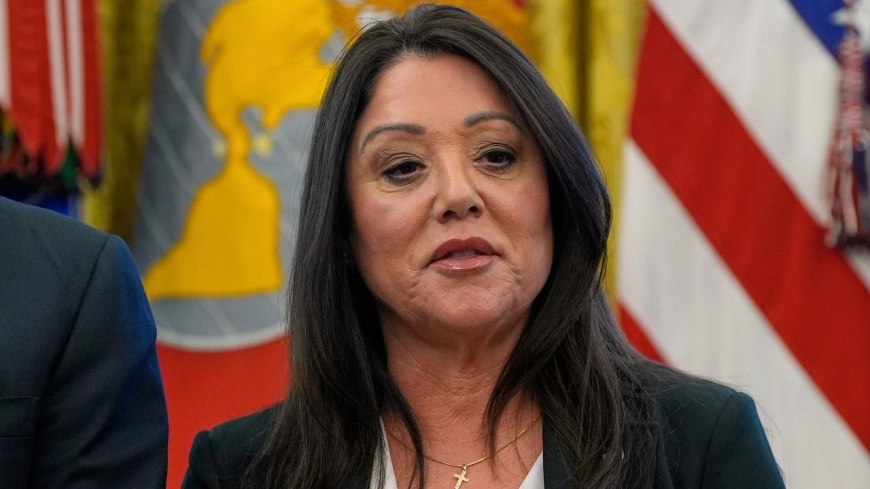U.S. Secretary of Labor, Lori Chavez-Deremer, has resigned.